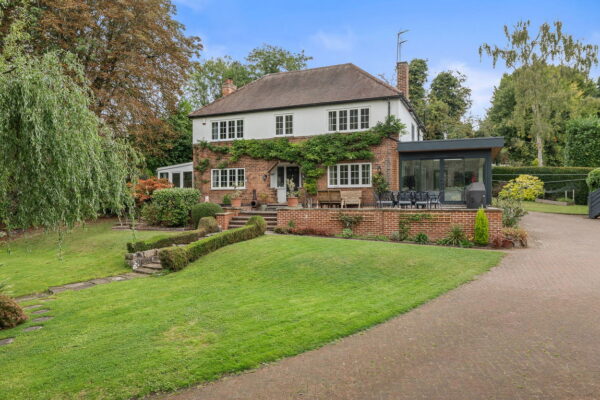 Lambley Lane, Burton Joyce, Nottingham, NG14 5BL