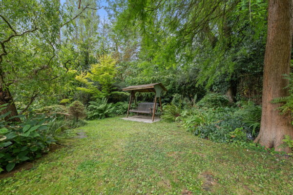 Lambley Lane, Burton Joyce, Nottingham, NG14 5BL