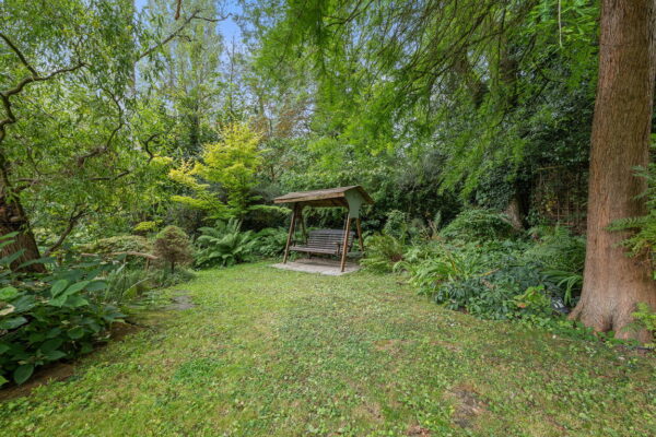 Lambley Lane, Burton Joyce, Nottingham, NG14 5BL