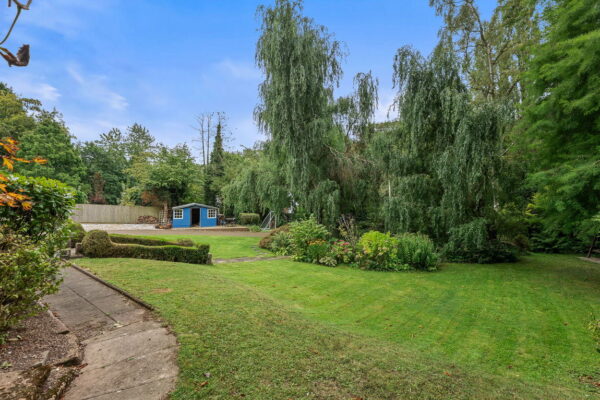 Lambley Lane, Burton Joyce, Nottingham, NG14 5BL