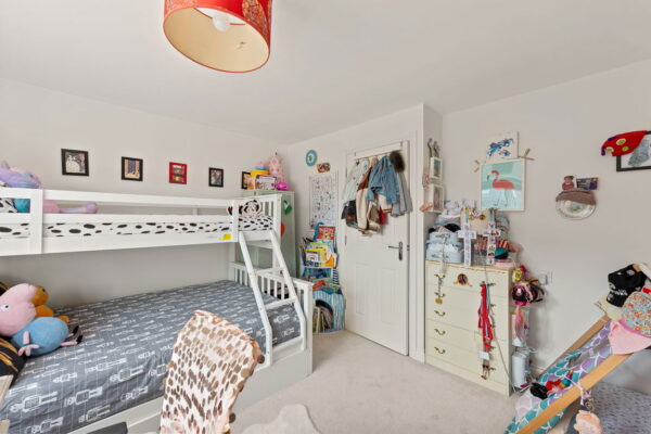 Mardling Avenue, Nottingham, NG5 5UG