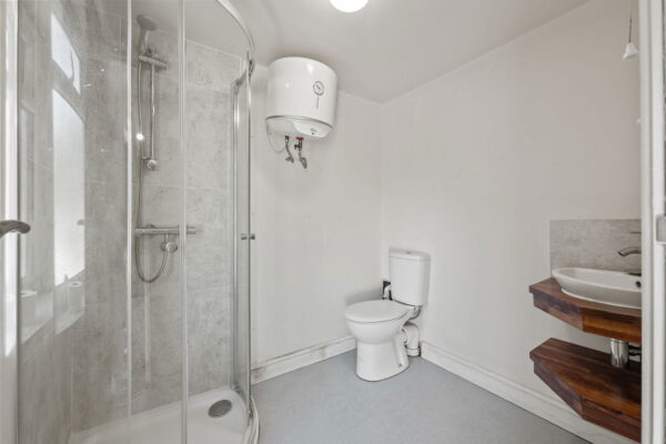 Marwood Road, Carlton, Nottingham, NG4 3PU