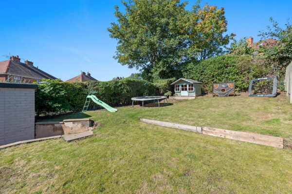 Marwood Road, Carlton, Nottingham, NG4 3PU