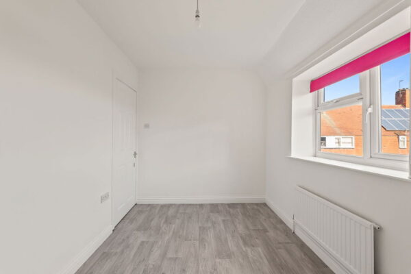 Shepton Crescent, Nottingham, Nottinghamshire, NG8 5QP