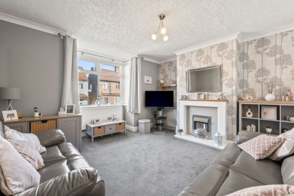 Bannerman Road, Nottingham, Nottinghamshire, NG6 9HX