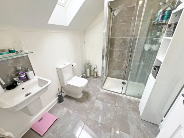 Le May Drive, Hugglescote, Leicestershire, LE67 2EF