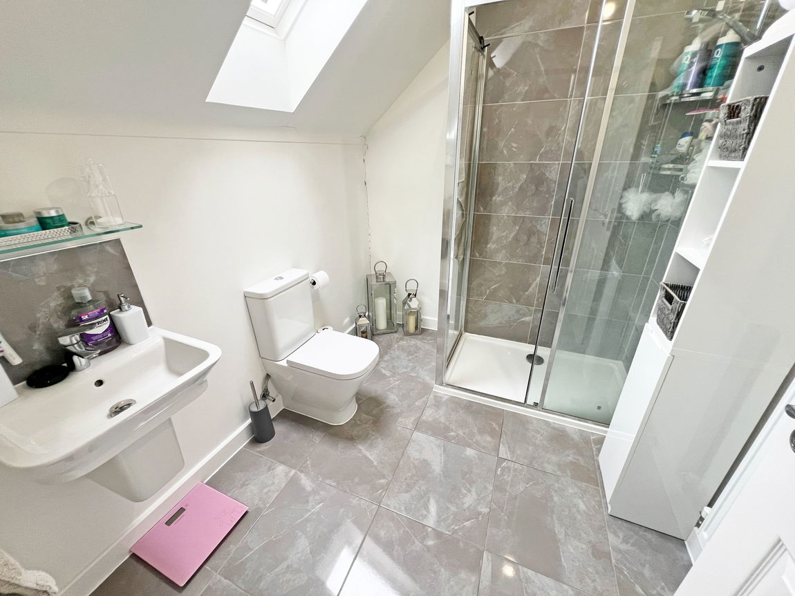 Le May Drive, Hugglescote, Leicestershire, LE67 2EF