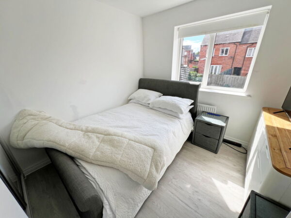 Hares Lane, Hugglescote, Leicestershire, LE67 2EB