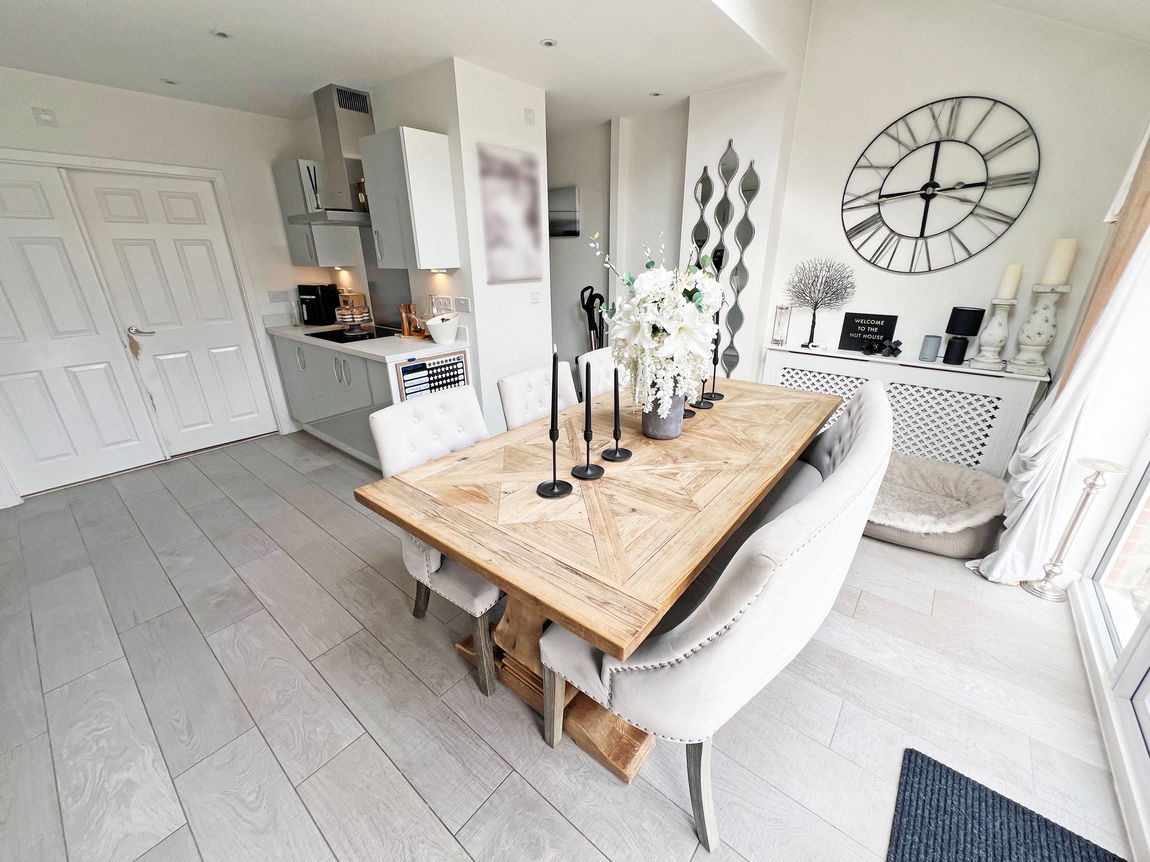 Le May Drive, Hugglescote, Leicestershire, LE67 2EF