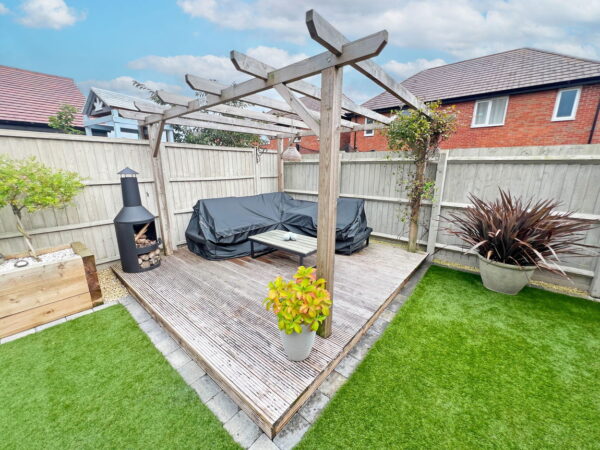 Le May Drive, Hugglescote, Leicestershire, LE67 2EF