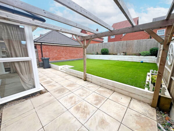 Usherwood Way, Hugglescote, LE67 2HN