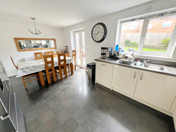 Hares Lane, Hugglescote, Leicestershire, LE67 2EB