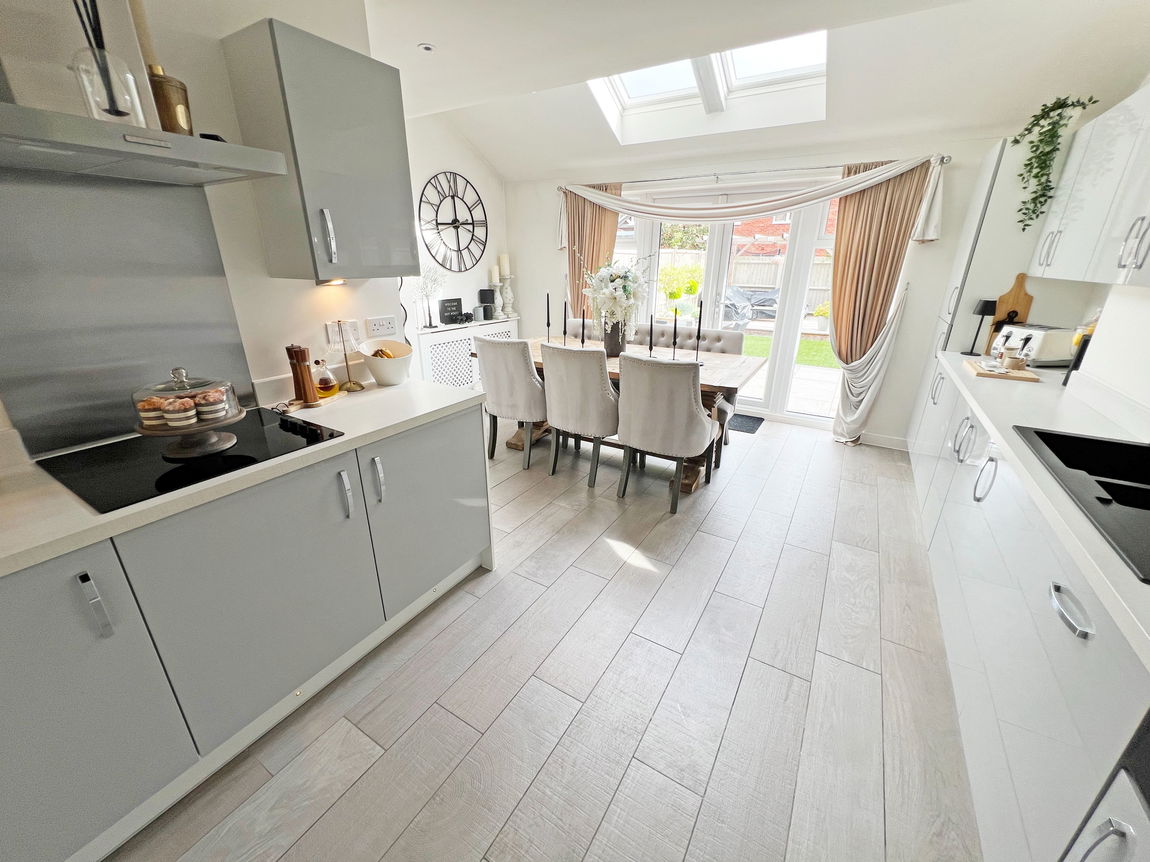 Le May Drive, Hugglescote, Leicestershire, LE67 2EF