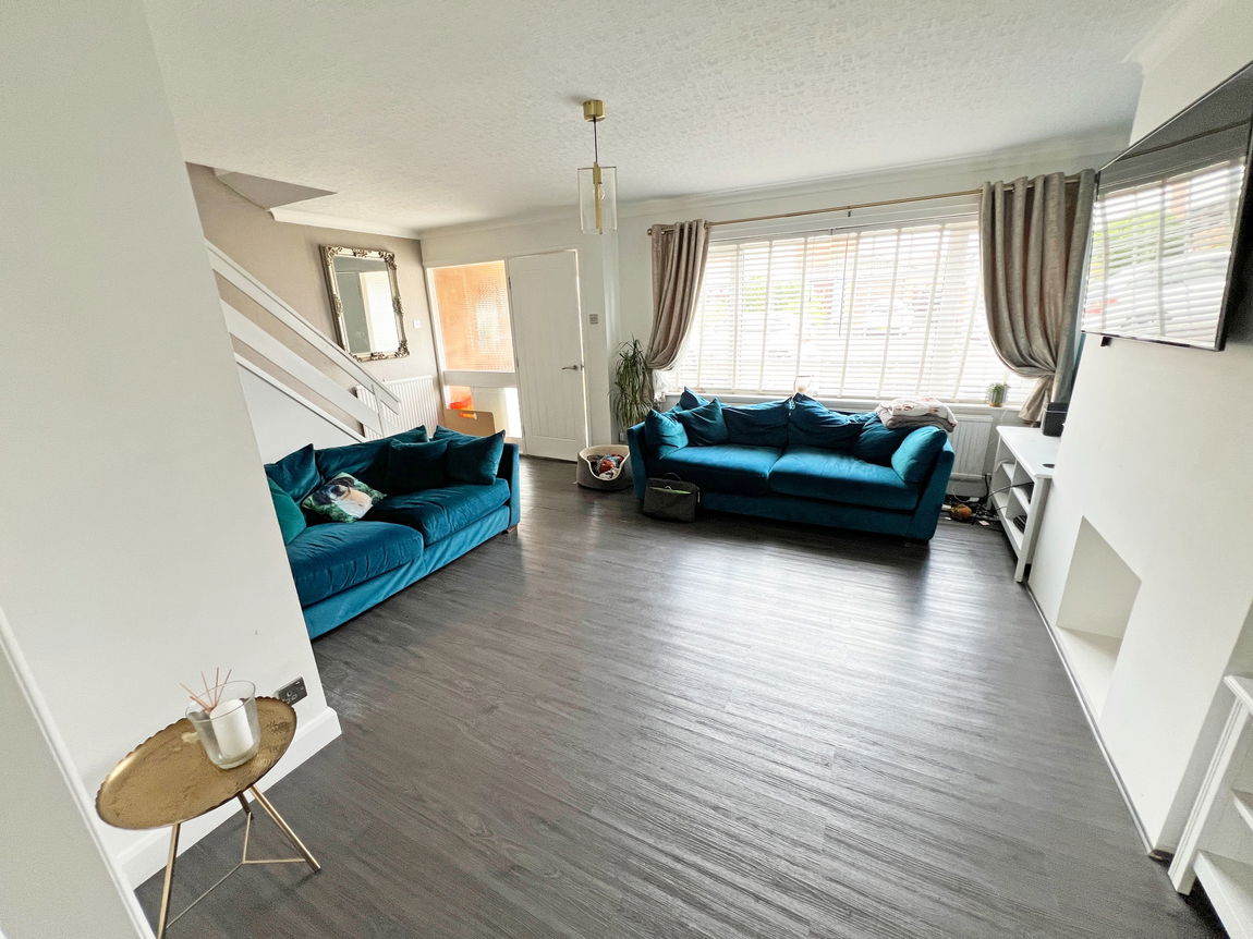 Launceston Drive, Hugglescote, Coalville, Leicestershire, LE67 2HW