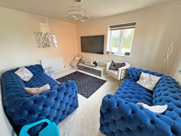 Laverton Road, Hamilton, Leicester, Leicestershire, LE5 1WG
