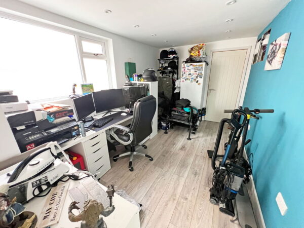 Launceston Drive, Hugglescote, Coalville, Leicestershire, LE67 2HW