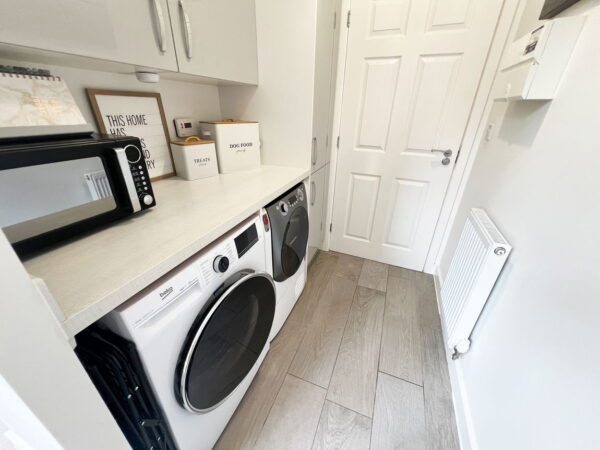Le May Drive, Hugglescote, Leicestershire, LE67 2EF