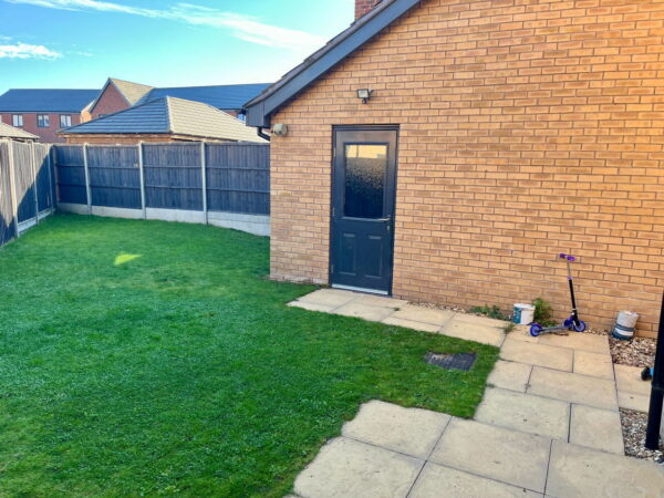 Deacon Road, Leicester, LE4 2WE