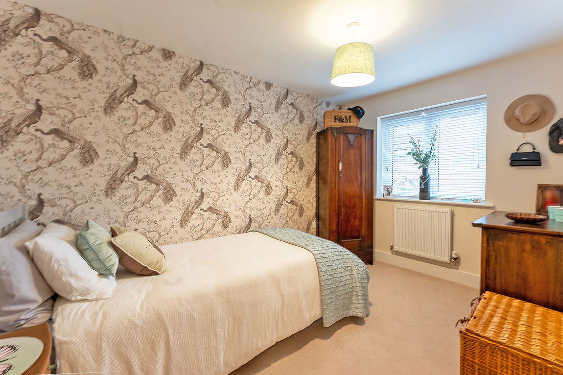 Highwayman Close, Boughton, Northampton, NN2 8FQ