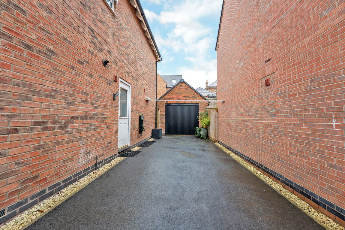 Blackhorse Drive, Market Harborough, Leicestershire, LE16