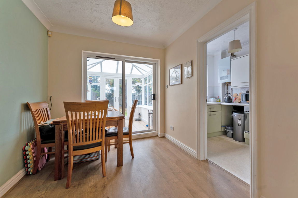 Lodge Close, Little Houghton, Northampton, NN7 1AF