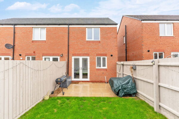 Trout Close, Weldon, Corby, NN17 3FY
