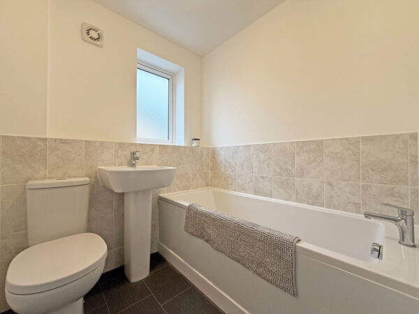 Silvester Road, Weldon, Corby, Northamptonshire, NN17 3LZ