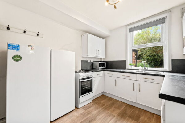 Midland Avenue, Nottingham, Nottinghamshire, NG7 2FD