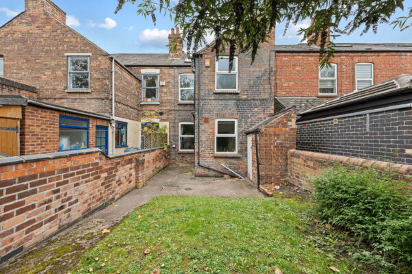 Midland Avenue, Nottingham, Nottinghamshire, NG7 2FD