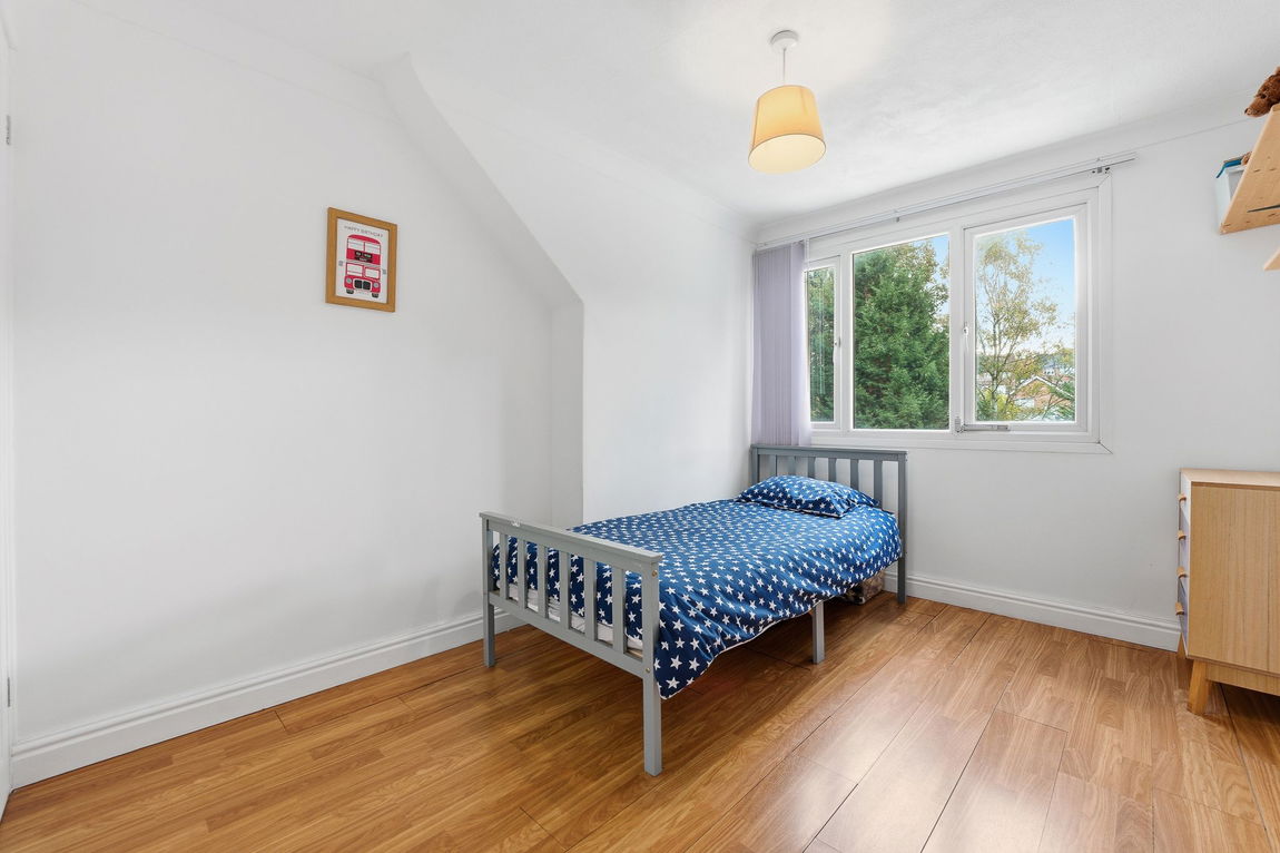 Mays Avenue, Carlton, Nottingham, Nottinghamshire, NG4 1AS