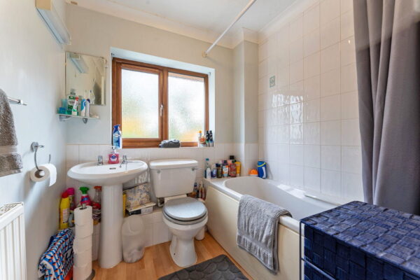 Lodge Close, Little Houghton, Northampton, NN7 1AF