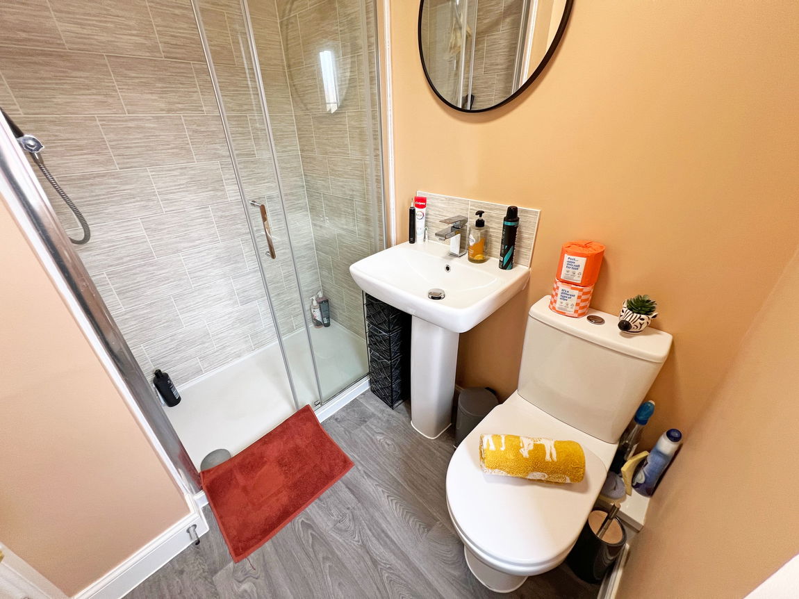 Davies Close, Coalville, LE67 2LG