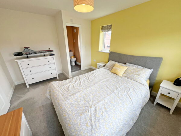 Davies Close, Coalville, LE67 2LG