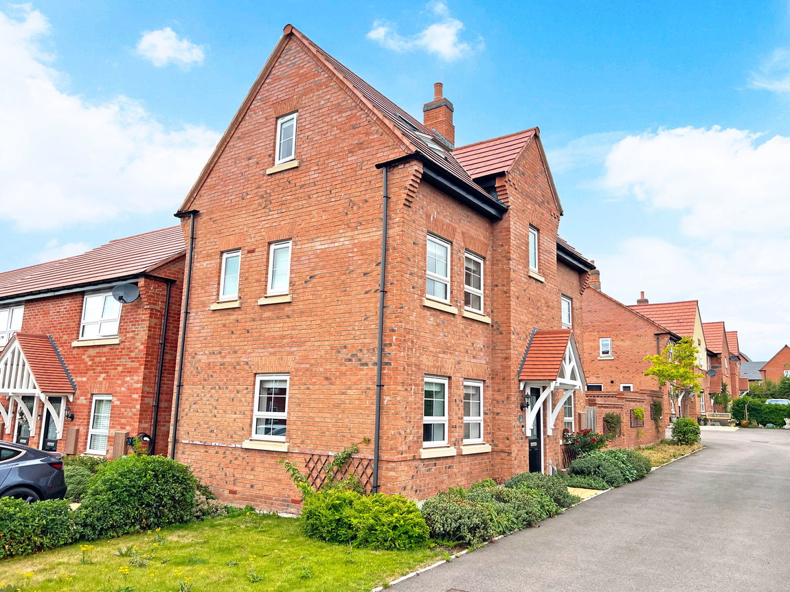 Davies Close, Coalville, LE67 2LG