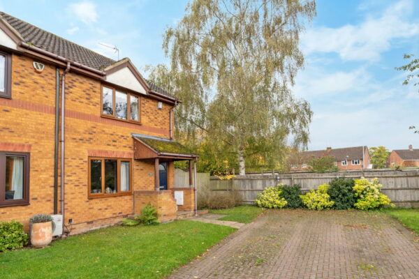 Lodge Close, Little Houghton, Northampton, NN7 1AF