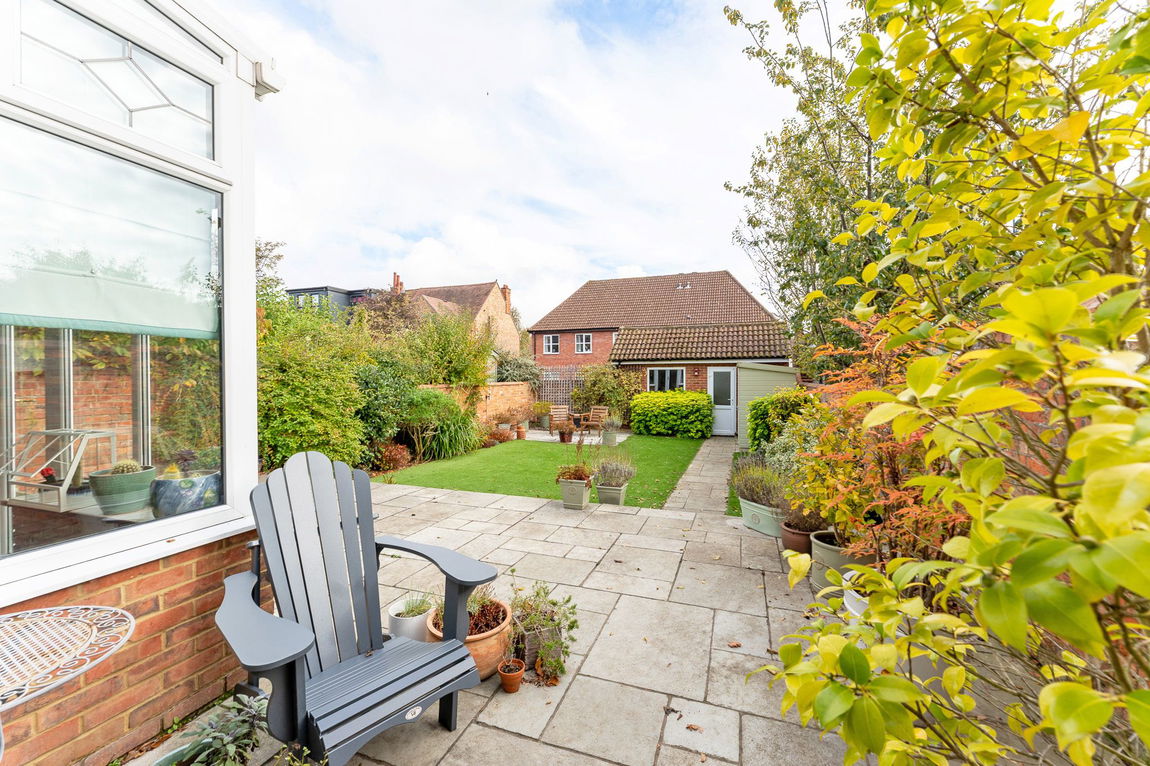 Shaftesbury Avenue, Bedford, MK40 3SA