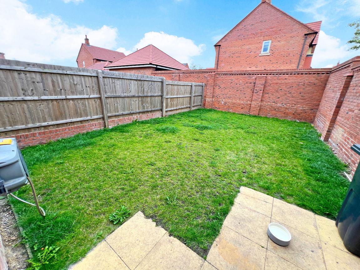 Davies Close, Coalville, LE67 2LG