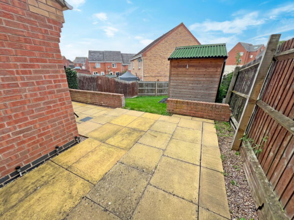 Saxthorpe Road, Hamilton, Leicester, Leicestershire, LE5 1PT