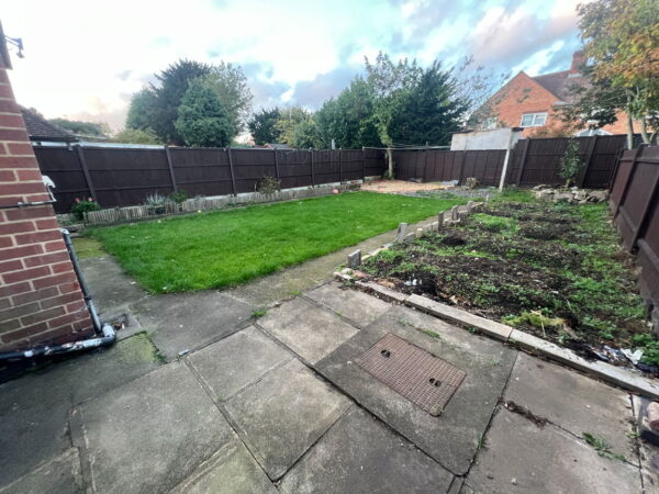 Groby Road, Leicester, LE3 9EE