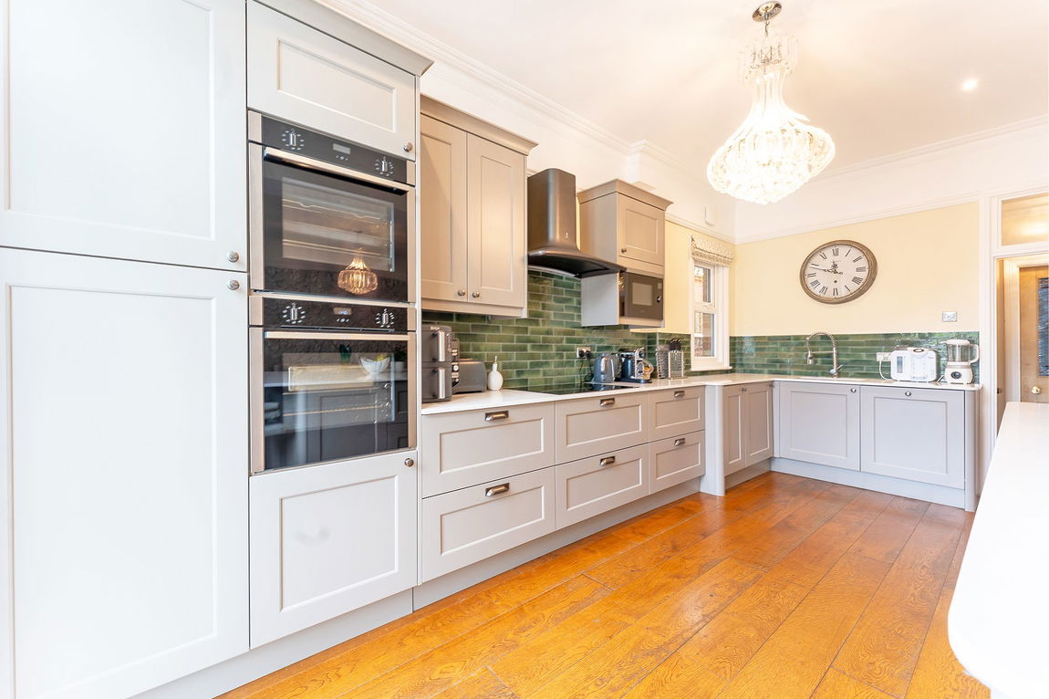 Shaftesbury Avenue, Bedford, MK40 3SA