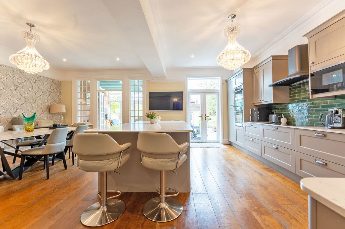 Shaftesbury Avenue, Bedford, MK40 3SA