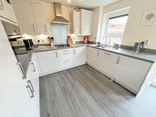 Davies Close, Coalville, LE67 2LG