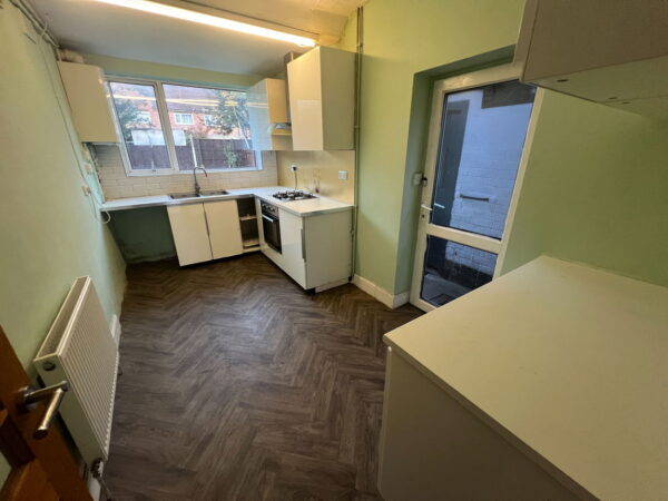 Groby Road, Leicester, LE3 9EE