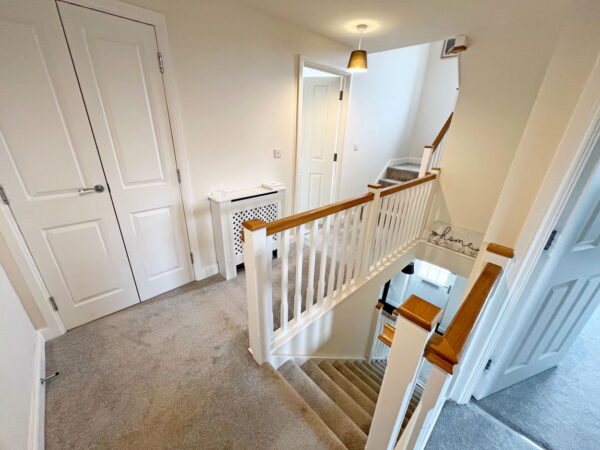 Davies Close, Coalville, LE67 2LG