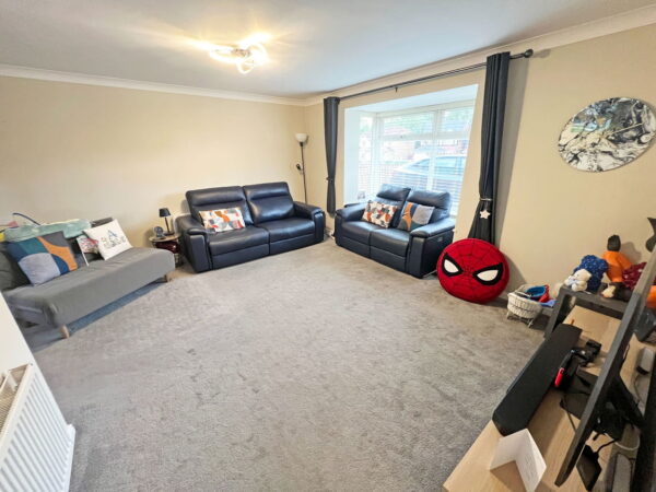 Haskell Close, Braunstone, Leicester, Leicestershire, LE3 3UA