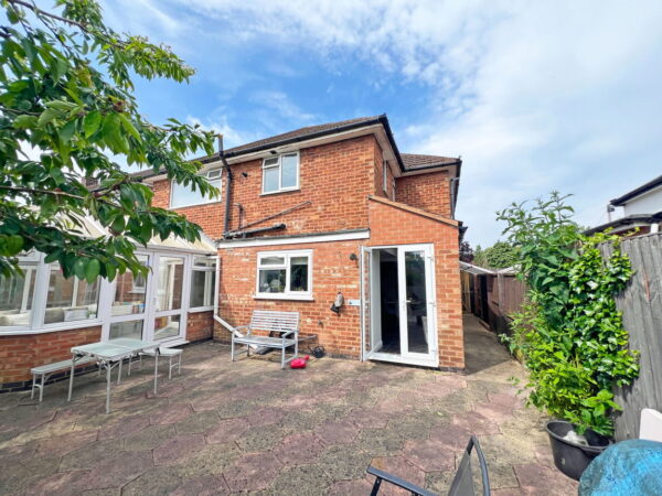 Highfield Crescent, Wigston, Leicestershire, LE18 1NL