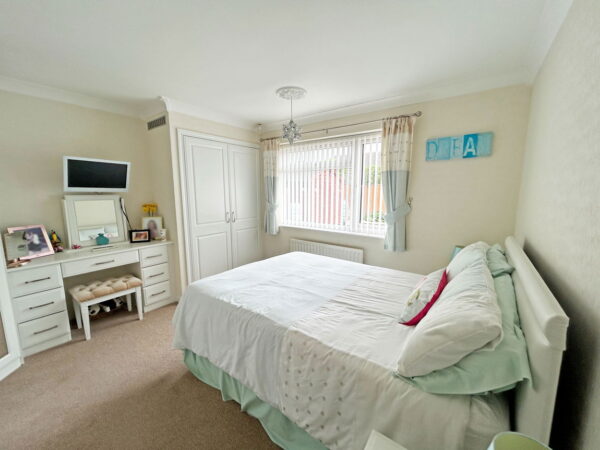 Flamborough Close, Skegness, Lincolnshire, PE25 1HR