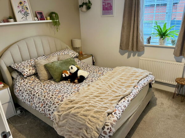 16 Burrow Drive, Rothley, Leicester, LE7