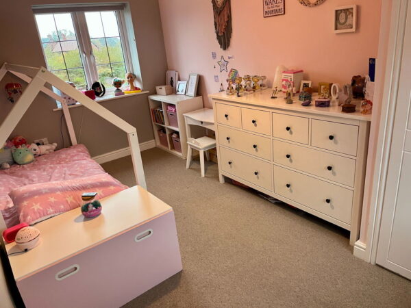 Moore Gardens Close, Rothley, Leicester, LE7 7UQ