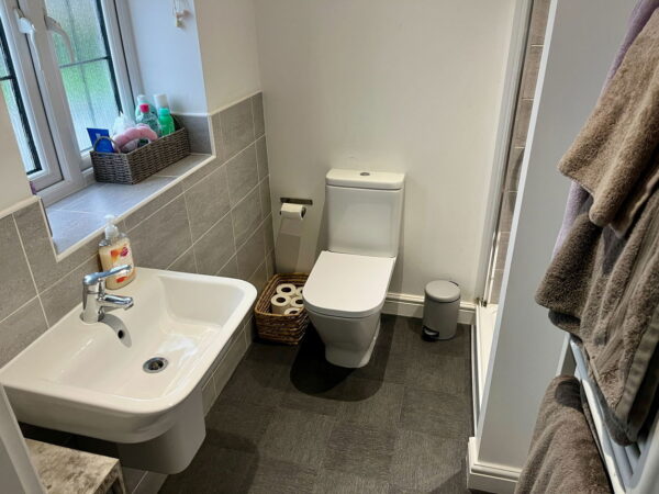 Moore Gardens Close, Rothley, Leicester, LE7 7UQ